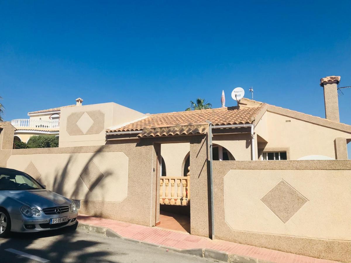 גראן אלקנט Villa With Super Swimming Pool מראה חיצוני תמונה
