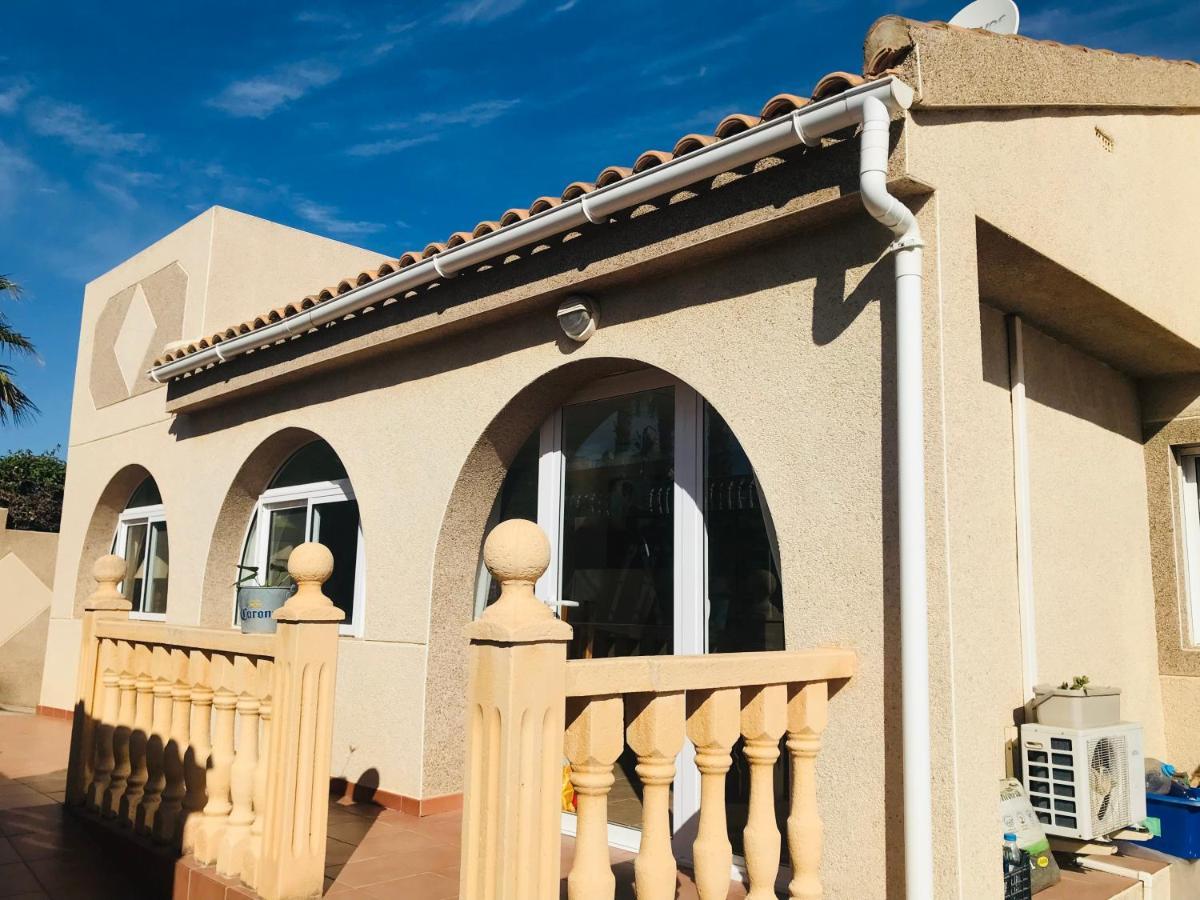 גראן אלקנט Villa With Super Swimming Pool מראה חיצוני תמונה